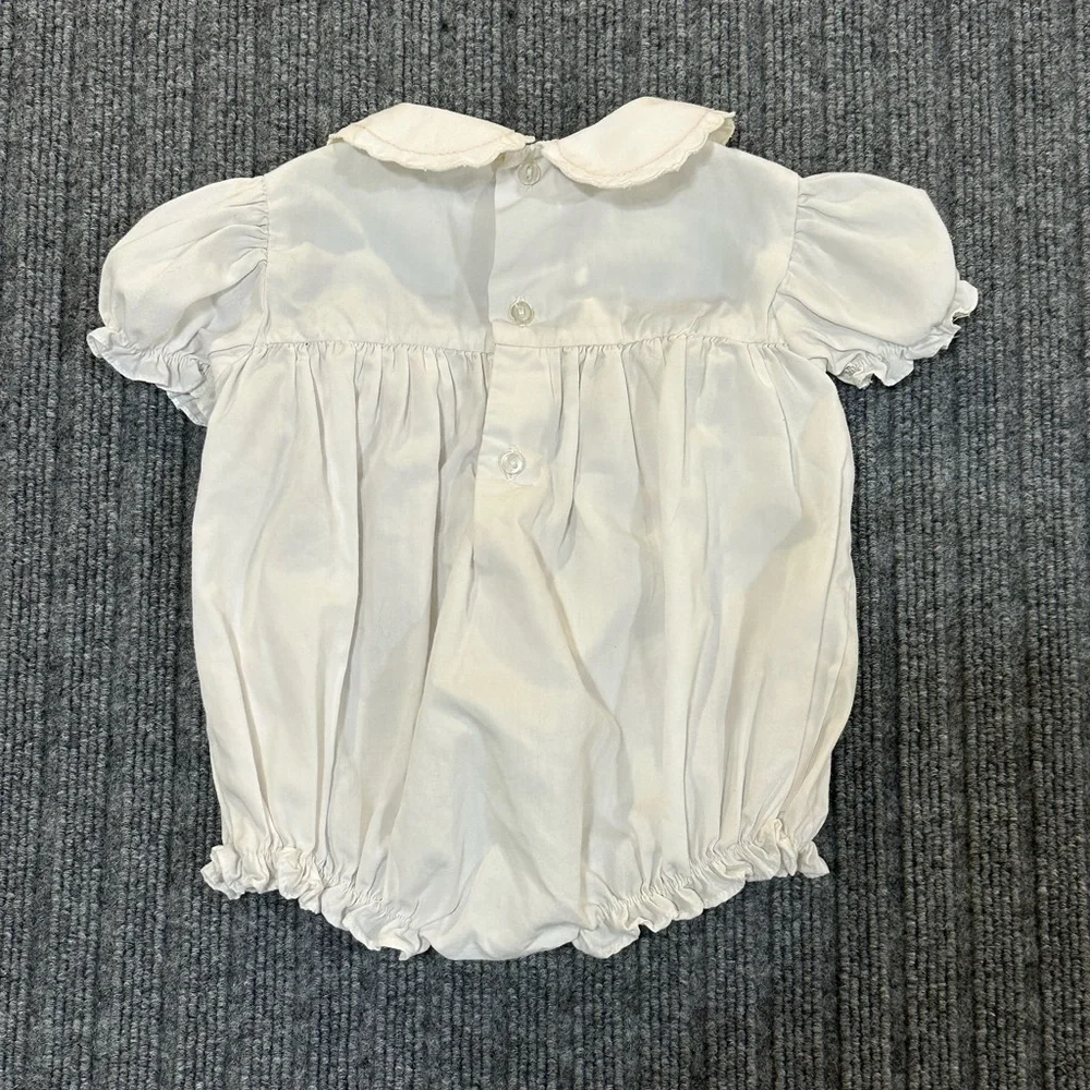 Vintage Carters Onesie‎